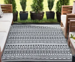 Plastic Outdoor Area Rug, (5' X 7') 38 Plastic Outdoor Area Rug, (5' X 7') -Northlight Outlet Home Store 810546224 2