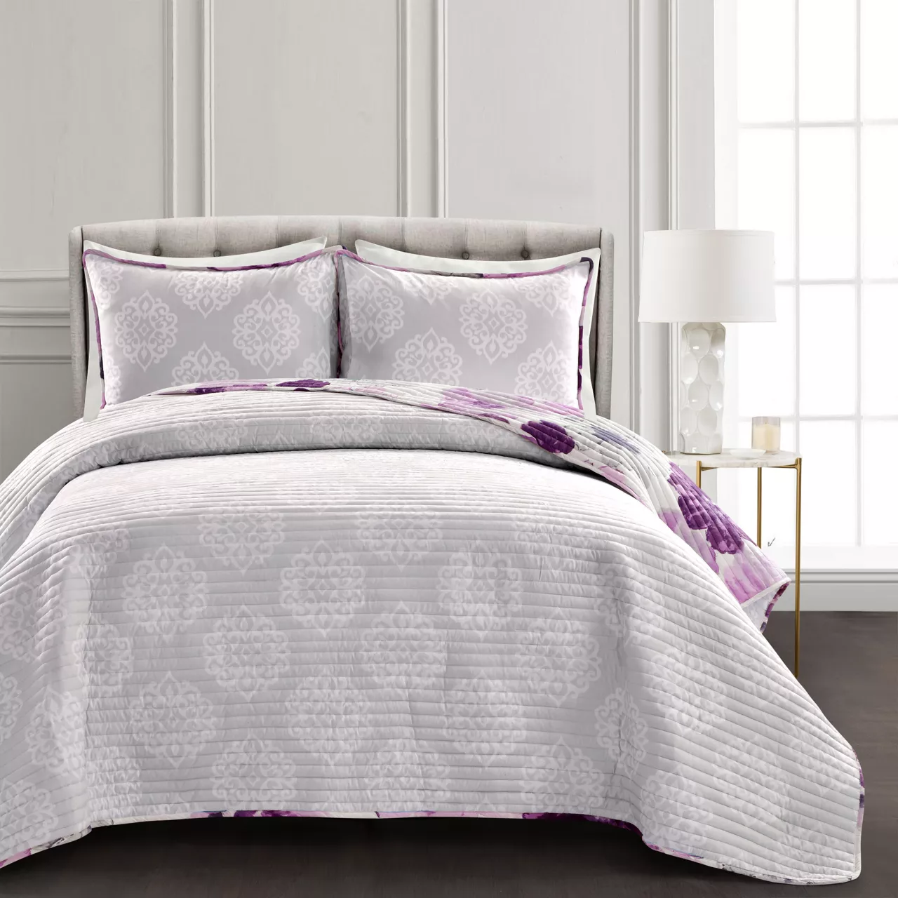 Leah Gray & Purple Floral Full/Queen 3-Piece Quilt Set 7 Leah Gray & Purple Floral Full/Queen 3-Piece Quilt Set - Image 7