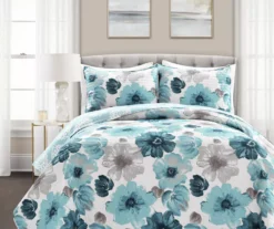 Leah White & Blue Floral Full/Queen 3-Piece Quilt Set