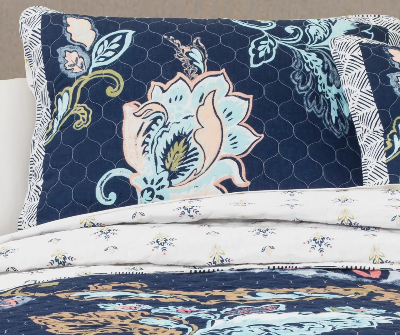 Aster Navy & Pink Floral King 3-Piece Quilt Set 2 Aster Navy & Pink Floral King 3-Piece Quilt Set - Image 2