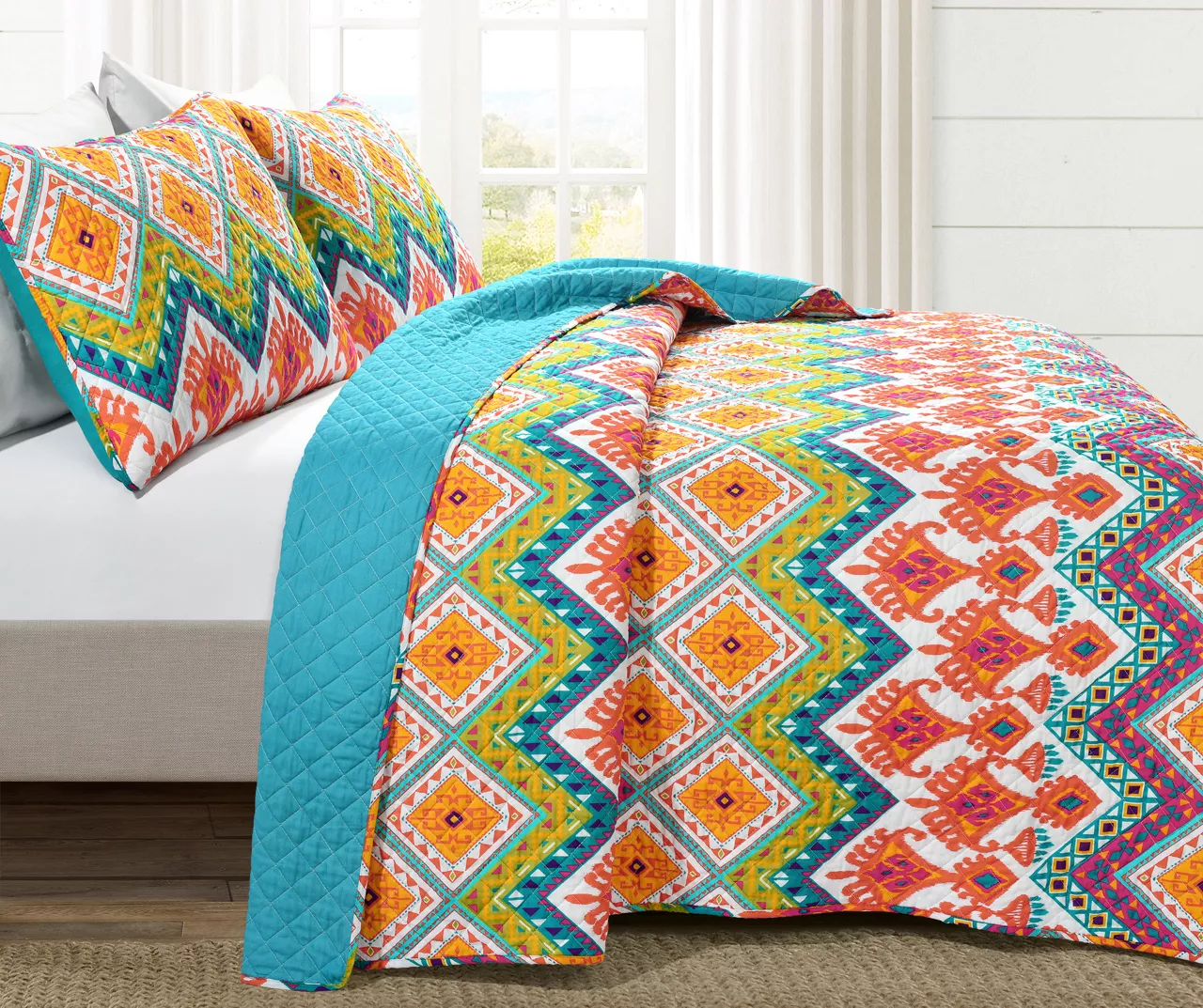 Boho Zigzag Reversible 3-Piece Quilt Set 6 Boho Zigzag Reversible 3-Piece Quilt Set - Image 6