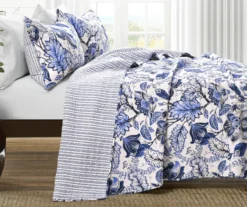 Cynthia Jacobean Floral 3-Piece Quilt Set