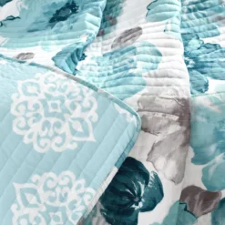 Leah White & Blue Floral Quilted Throw, (50" X 60") -Northlight Outlet Home Store 810553530 11