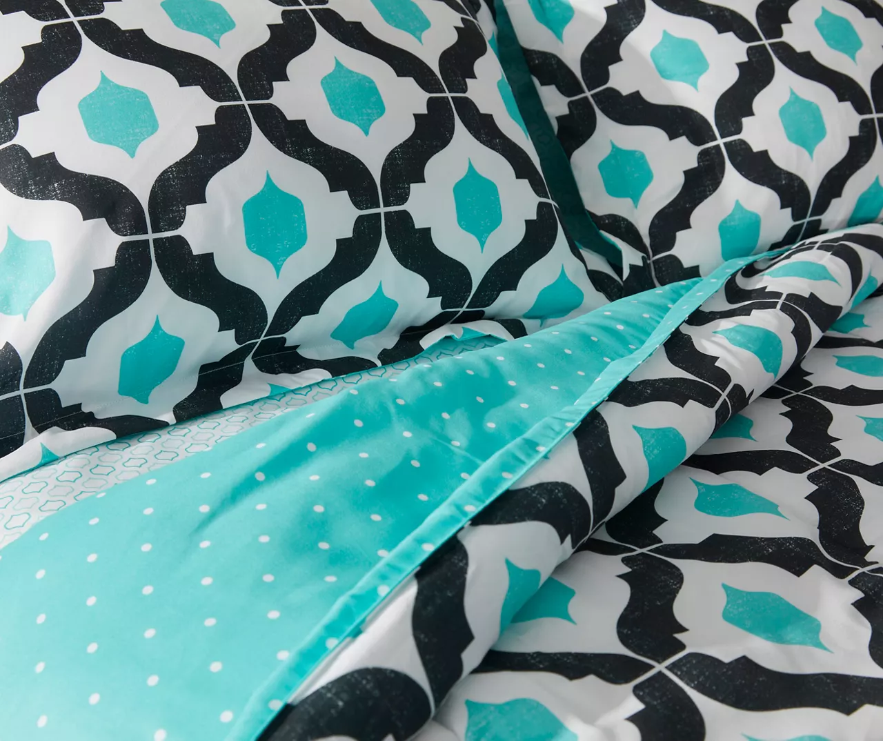 Blue & Black Arabesque Microfiber King 9-Piece Bed-in-a-Bag Set 3 Blue & Black Arabesque Microfiber King 9-Piece Bed-in-a-Bag Set - Image 3