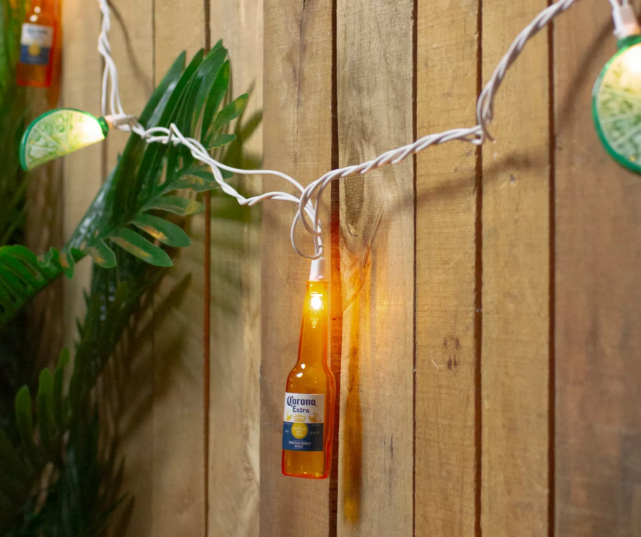 Northlight Corona Extra Bottle & Lime Mini Light Set, 10-Lights 2 Northlight Corona Extra Bottle & Lime Mini Light Set, 10-Lights - Image 2