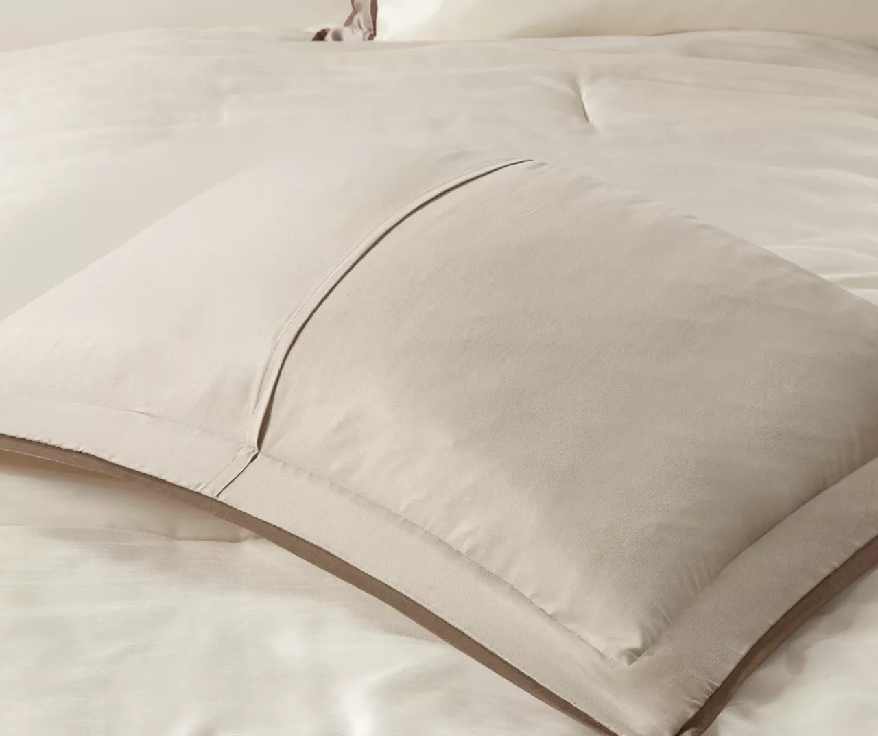 Beverly Color Block Comforter Set 11 Beverly Color Block Comforter Set - Image 11