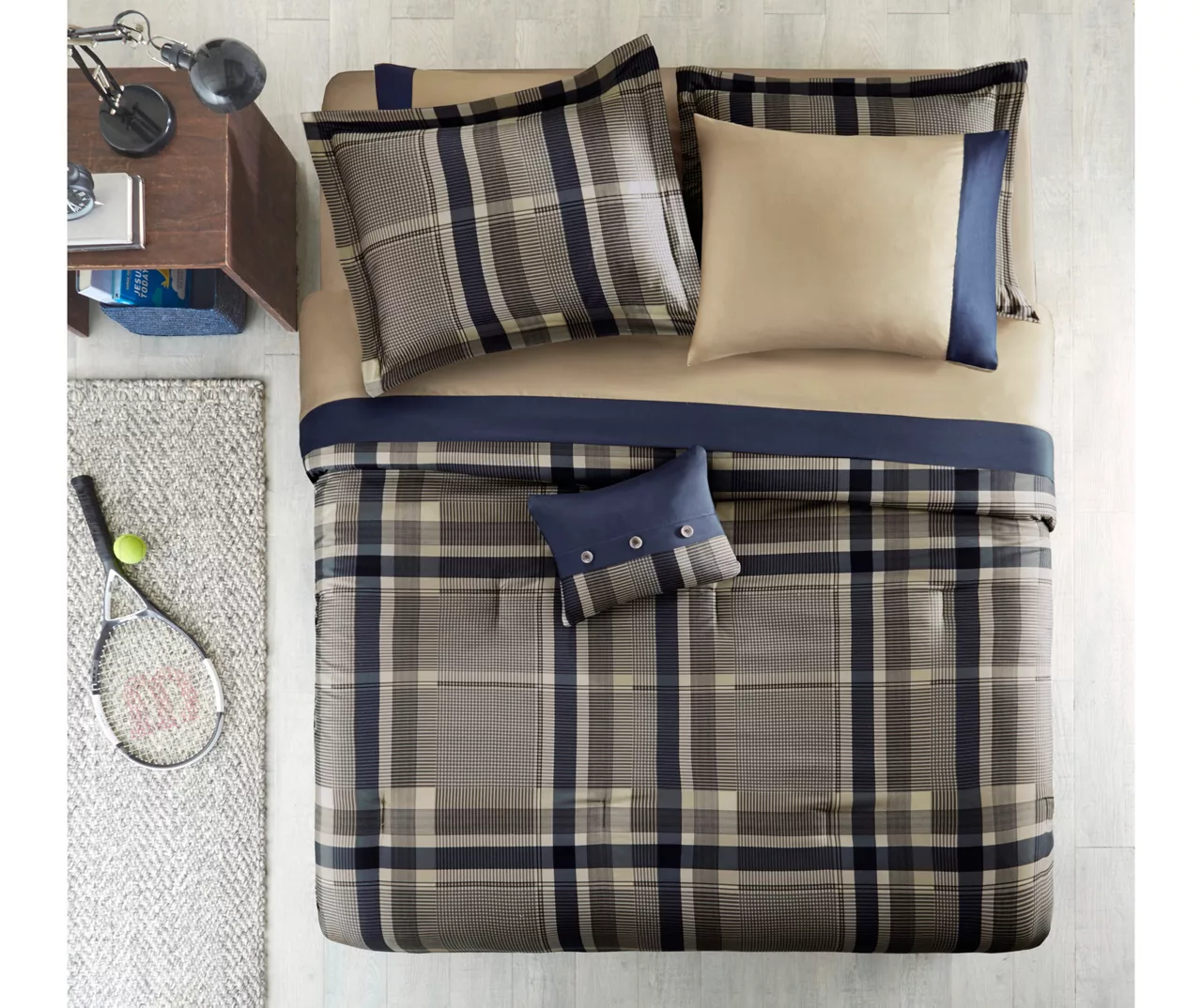 Rick Navy & Beige Crisscross Queen 9-Piece Comforter Set 3 Rick Navy & Beige Crisscross Queen 9-Piece Comforter Set - Image 3