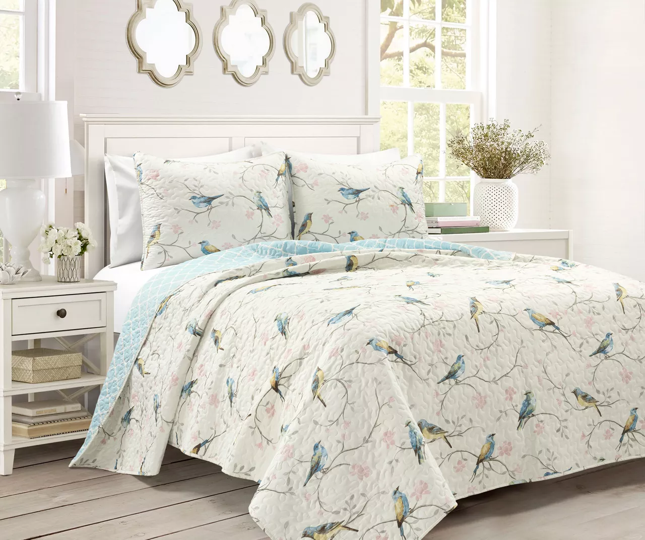 Lush Decor White, Blue & Pink Bird & Floral Reversible Quilt Set 1 Lush Decor White, Blue & Pink Bird & Floral Reversible Quilt Set