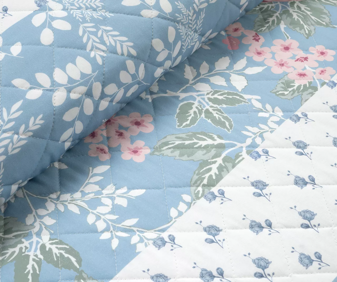 Lush Decor Blue Floral & Stripe Cotton Reversible Quilt Set 10 Lush Decor Blue Floral & Stripe Cotton Reversible Quilt Set - Image 10
