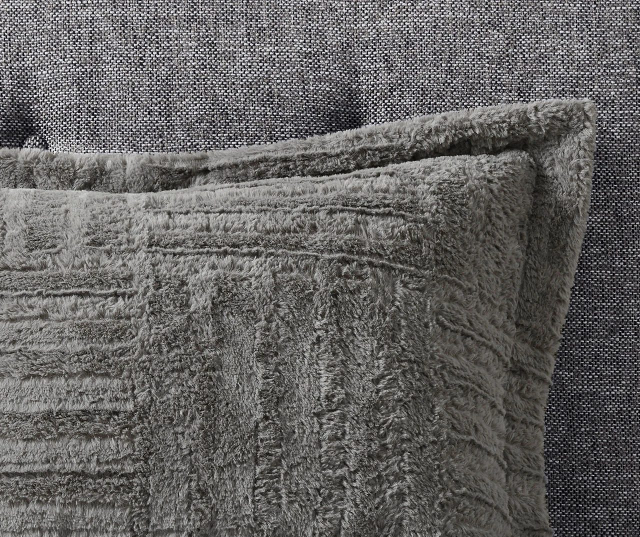 Polar Gray Patchwork Stripe Faux Fur King/California King 3-Piece Comforter Set 4 Polar Gray Patchwork Stripe Faux Fur King/California King 3-Piece Comforter Set - Image 4