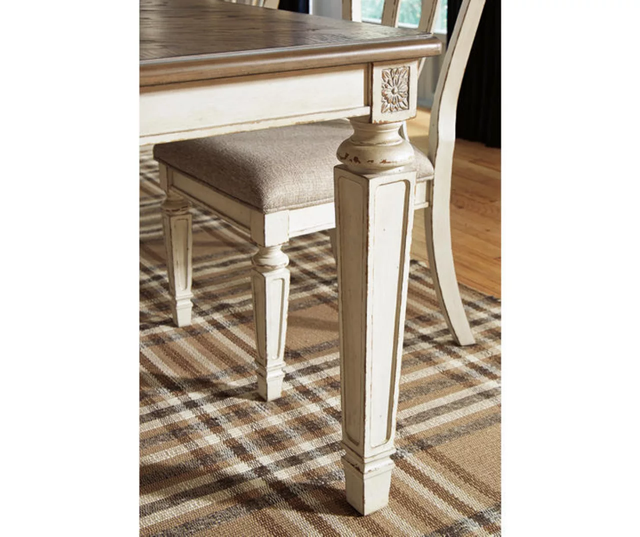 Raelyn Rectangular Extension Leaf Dining Table 5 Raelyn Rectangular Extension Leaf Dining Table - Image 5
