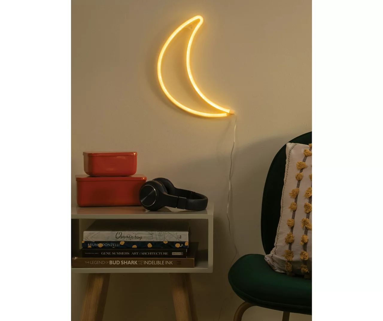Warm White Crescent Moon LED Neon Wall Light 3 Warm White Crescent Moon LED Neon Wall Light - Image 3