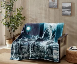 Blue & White Wolf Moon Howling Fleece Raschel Throw, (50" X 60") -Northlight Outlet Home Store 810616373 B0 3