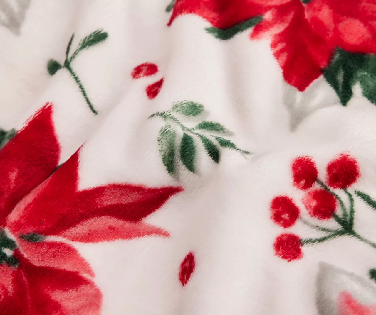 White & Red Poinsettia Velvet Throw, (50" X 60") 3 White & Red Poinsettia Velvet Throw, (50" X 60") - Image 3