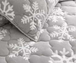 Gray & White Snowflake Plush Full/Queen 3-Piece Quilt Set -Northlight Outlet Home Store 810625031 A8 2